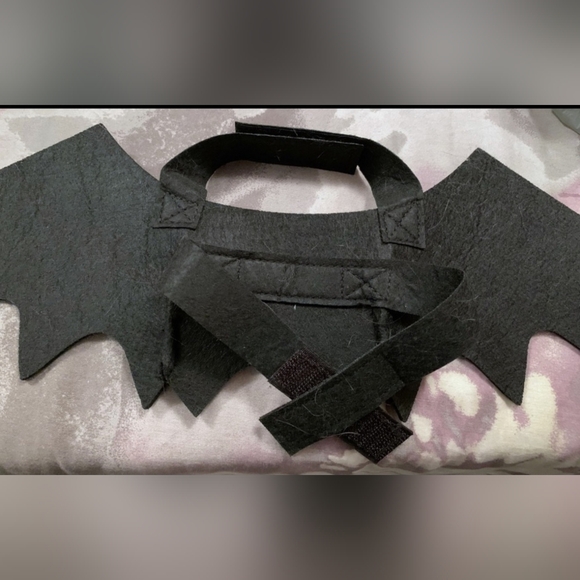 ⚡️Host Pick⚡️Cat Costume "Bat Wings" Small Dog Costume - Picture 4 of 6